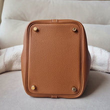 Load image into Gallery viewer, Hermes Gold Picotin 18 MAURICE Leather Gold Hardware