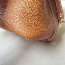 Load image into Gallery viewer, Hermes Gold Picotin 18 MAURICE Leather Gold Hardware
