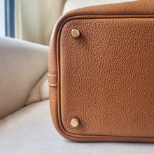 Load image into Gallery viewer, Hermes Gold Picotin 18 MAURICE Leather Gold Hardware