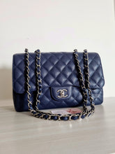 Load image into Gallery viewer, Chanel Jumbo Single Flap Navy Caviar Silver Hw
