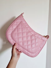 Load image into Gallery viewer, Chanel Sakura Pink Caviar Vintage Hobo Bag 24k Gold