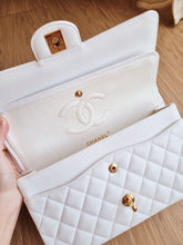 Load image into Gallery viewer, Chanel Classic Flap White Medium Caviar Gold Hw
