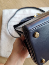 Load image into Gallery viewer, Hermes Kelly 28 Navy Box Leather Gold Hardware
