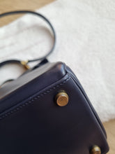 Load image into Gallery viewer, Hermes Kelly 28 Navy Box Leather Gold Hardware
