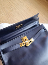 Load image into Gallery viewer, Hermes Kelly 28 Navy Box Leather Gold Hardware