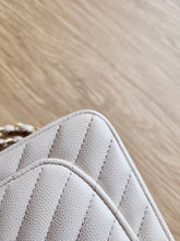 Load image into Gallery viewer, Chanel 18b Ivory Caviar Chevron Classic Mini Square Gold Hw