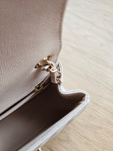 Load image into Gallery viewer, Chanel 18b Ivory Caviar Chevron Classic Mini Square Gold Hw