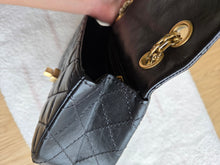 Load image into Gallery viewer, Chanel Mini Reissue 224 Black Calfskin Bijoux Chain Gold Hw