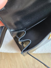 Load image into Gallery viewer, Hermes Mini Kelly 20 Vintage Box Leather Black Gold Hw