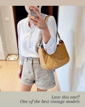 Load image into Gallery viewer, Chanel Sakura Pink Caviar Vintage Hobo Bag 24k Gold