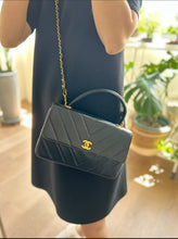 Load image into Gallery viewer, Chanel Kelly Medium Flap Black Chevron 24k Gold