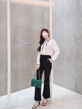 Load image into Gallery viewer, Chanel Forest Green Classic Medium Flap Caviar Silver Hw