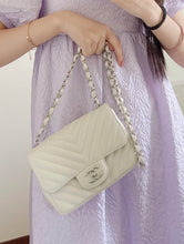 Load image into Gallery viewer, Chanel 18b Ivory Caviar Chevron Classic Mini Square Gold Hw
