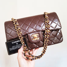 Load image into Gallery viewer, Chanel Vintage Small Classic Flap Chocolate with Caramel Interior