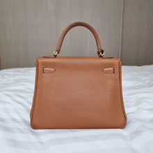 Load image into Gallery viewer, Hermes Kelly 25 Gold with Gold Hardware
