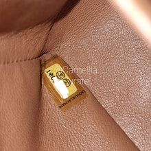 Load image into Gallery viewer, Chanel Caramel Vintage Classic Medium Flap Gold HW