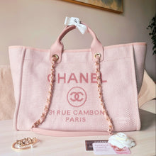 Load image into Gallery viewer, Chanel Rose Pink Deauville Medium Gold HW