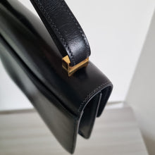 Load image into Gallery viewer, Hermes Constance 23 Vintage Box Calf Gold HW