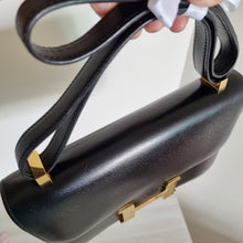 Load image into Gallery viewer, Hermes Constance 23 Vintage Box Calf Gold HW