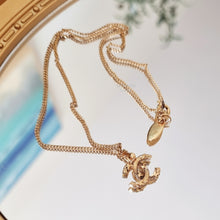 Load image into Gallery viewer, Chanel Vintage Necklace Mini CC Logo