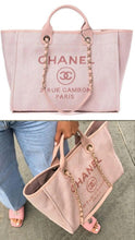 Load image into Gallery viewer, Chanel Rose Pink Deauville Medium Gold HW