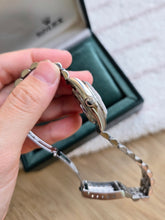 Load image into Gallery viewer, Rolex Oyster Perpetual 26MM Lady Date 69160 SS
