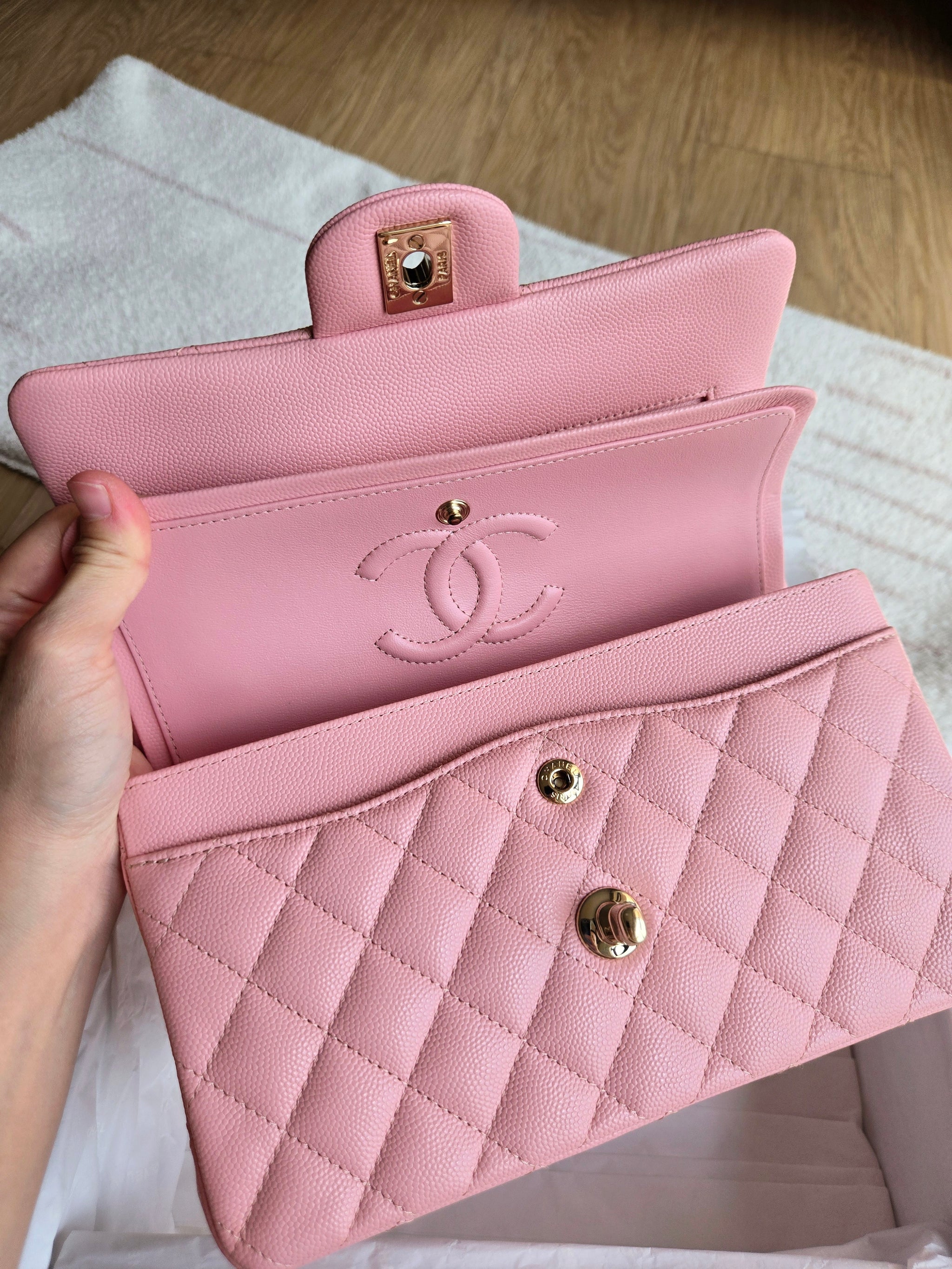 Chanel 22c Rose Sakura Pink Small Classic Flap Caviar Champagne