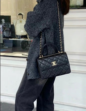 Load image into Gallery viewer, Chanel Trendy CC Small Black with Gold Hw
