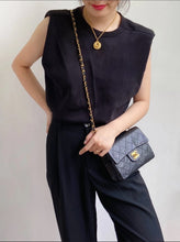 Load image into Gallery viewer, Chanel Bijoux Chain Mini Square Black Vtg 24k Gold
