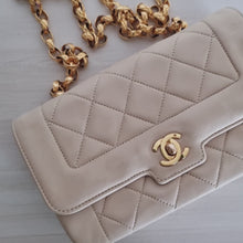 Load and play video in Gallery viewer, Chanel Mini Diana Bijoux Chain Beige Lambskin Vintage 24k Gold
