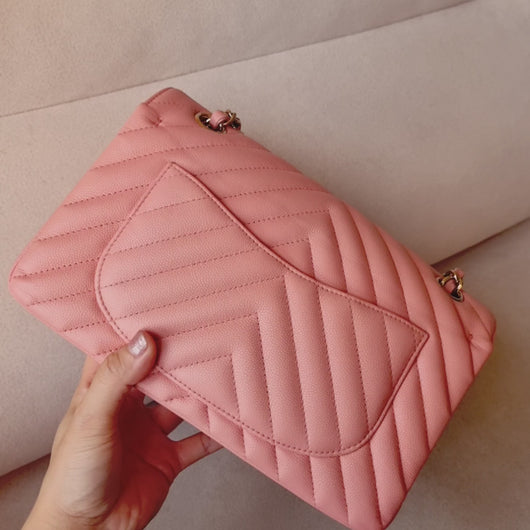 Chanel Vintage Pink Sakura Caviar Hobo Shoulder Bag – CamelliaCurate