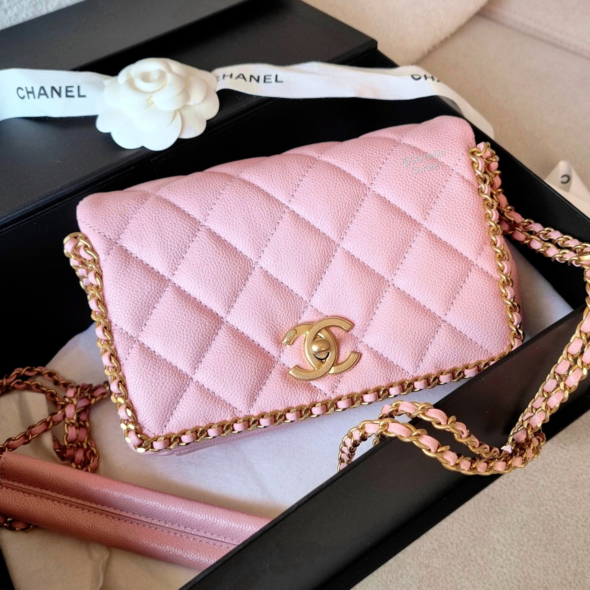 chanel pink chain bag