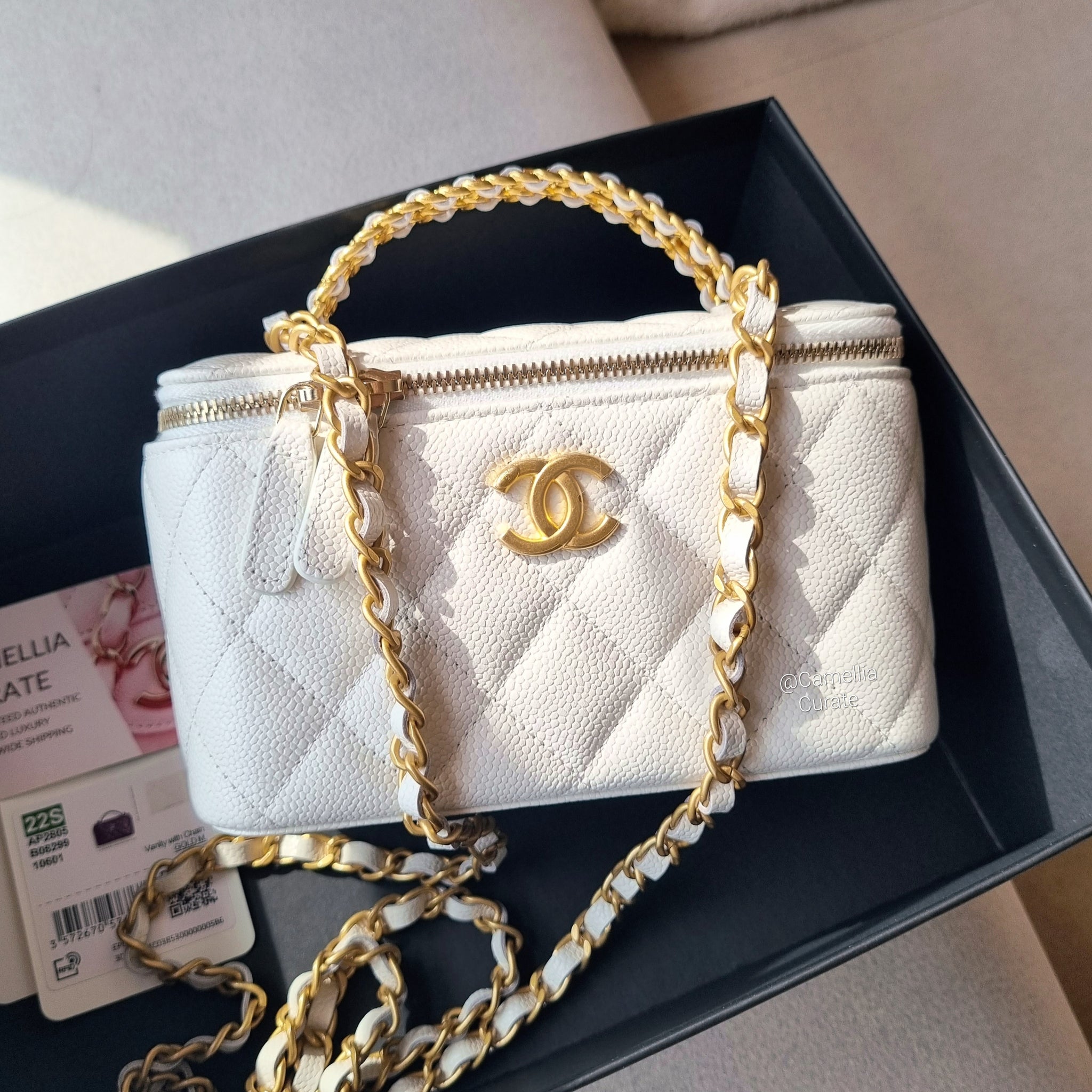 Chanel 22s Vanity White Caviar Gold Hardware – CamelliaCurate